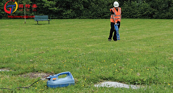 英國(guó)雷迪rd8100管線探測(cè)儀1 英國(guó)雷迪rd8100管線探測(cè)儀1